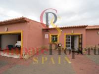 Sale - Villa - Orba Valley - Ubanizacion