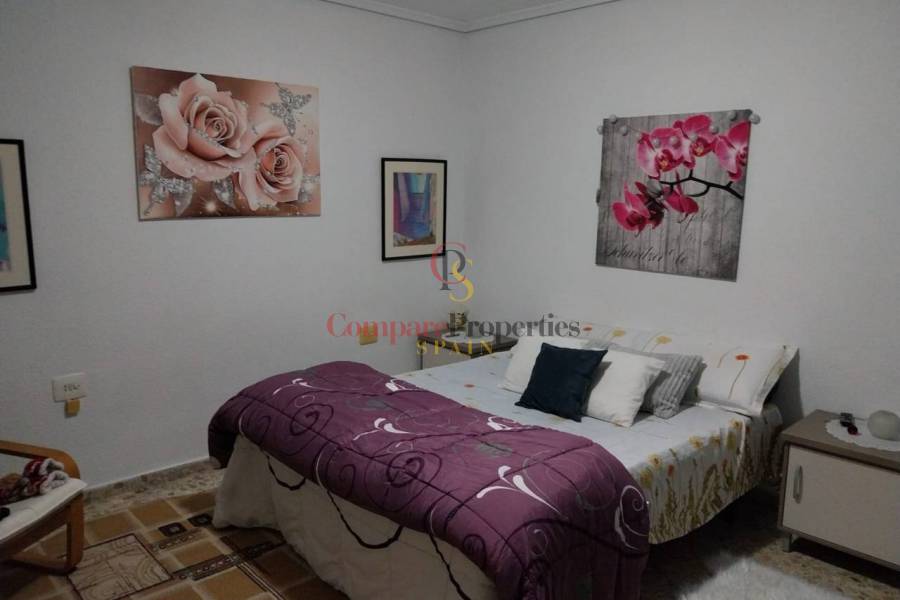 Sale - Apartment - Tavernes de la Valldigna - 