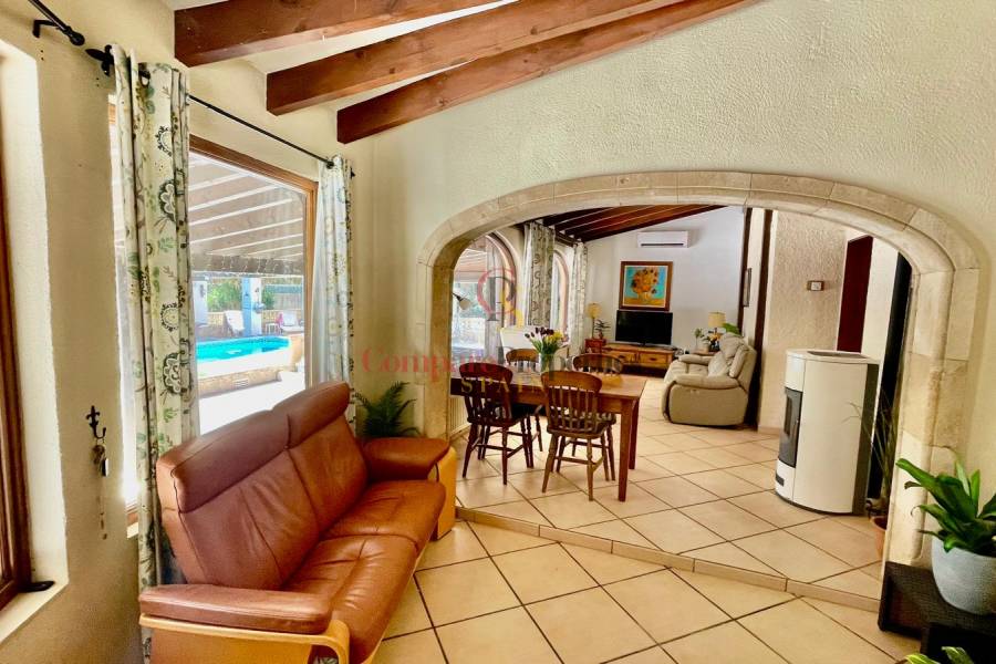 Venta - Villa - Jalon Valley - Campo