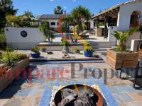 Verkauf - Villa - Jávea - La Lluca
