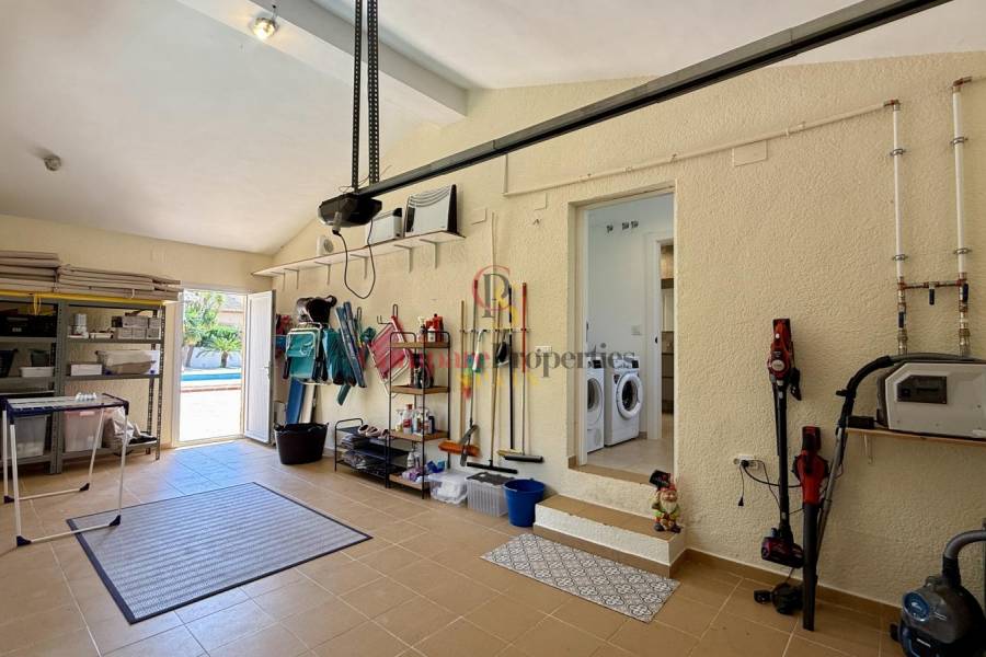 Sale - Villa - El Vergel - 