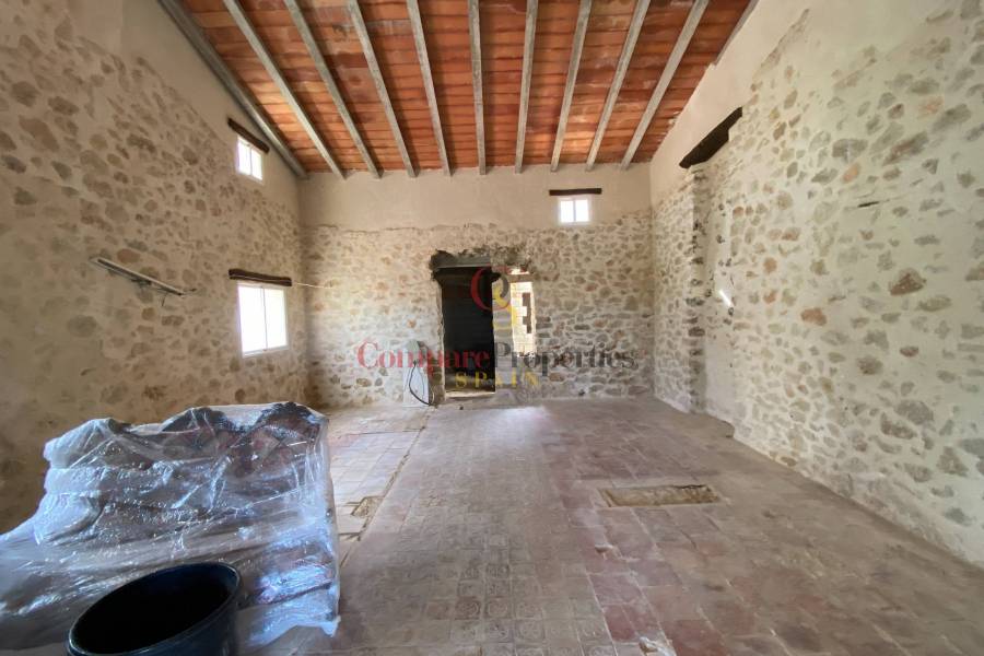 Venta - Villa - Gata de Gorgos - Centro del pueblo