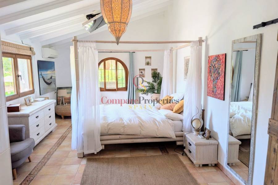 Verkauf - Villa - Jávea - La Lluca