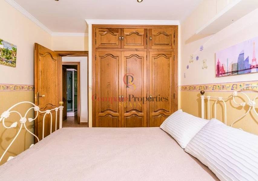 Sale - Villa - Benissa - 03725