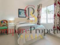 Venta - Villa - Albir