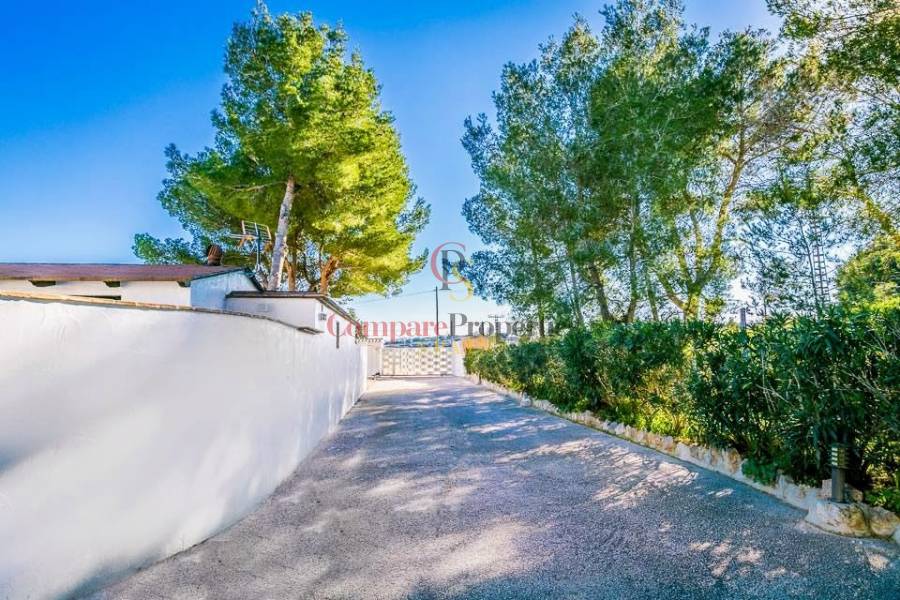 Sale - Villa - Benissa - 03725