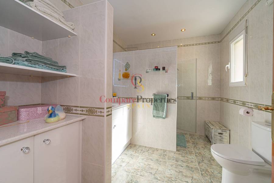 Venta - Villa - Jalon Valley - 
