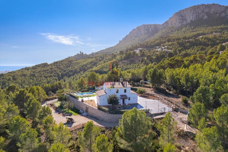 Sale - Villa - Benissa