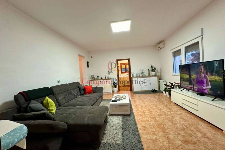 Sale - Villa - Oltamar