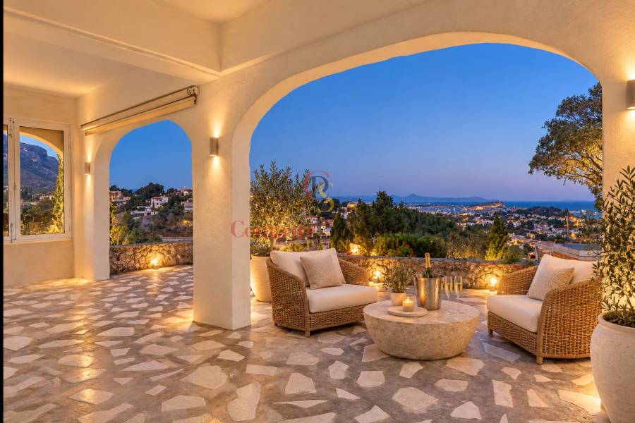Sale - Villa - Dénia - Las Rotas