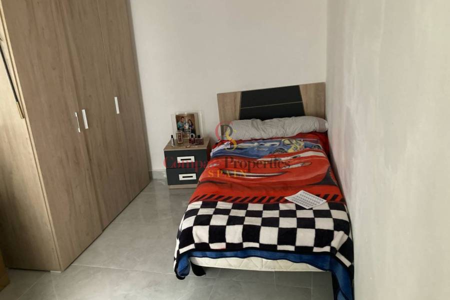 Sale - Apartment - Gandía - 