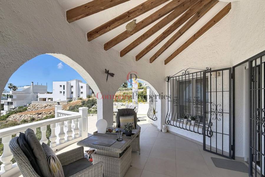 Sale - Villa -  - Kalmias