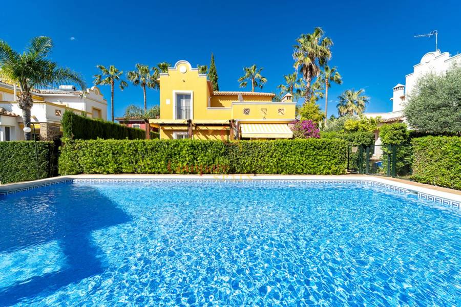 Sale - Villa - Dénia - Montgo