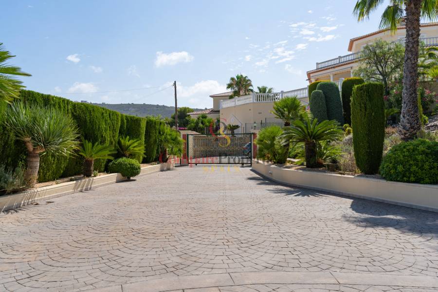 Sale - Villa - Moraira
