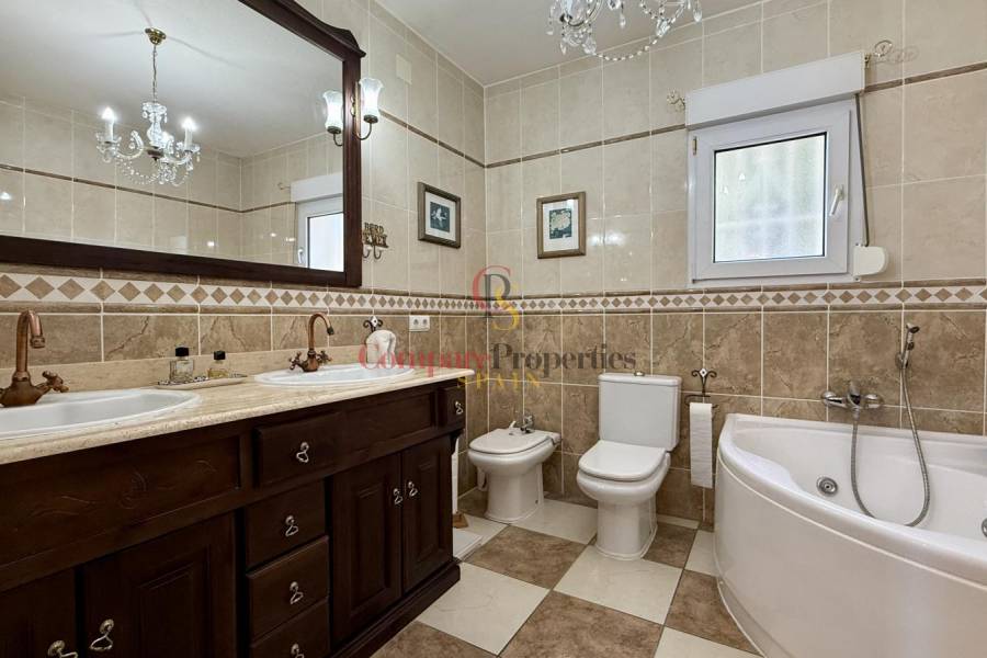 Sale - Villa - Moraira - 
