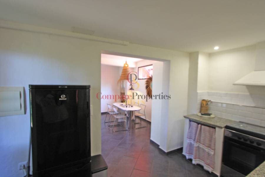 Sale - Villa - Orba Valley - Casco urbano