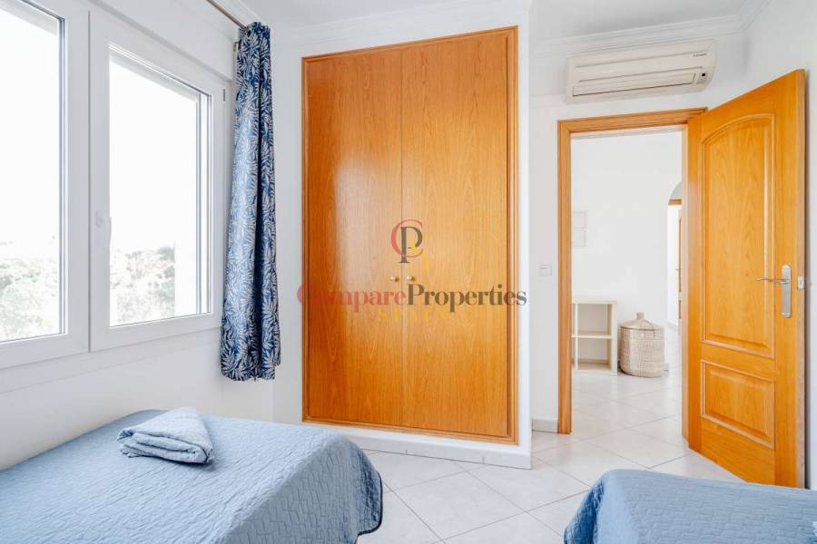 Venta - Villa - Costeres