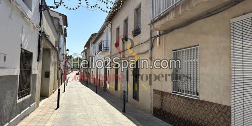 Townhouses - Sale - Rafol de Salem - 