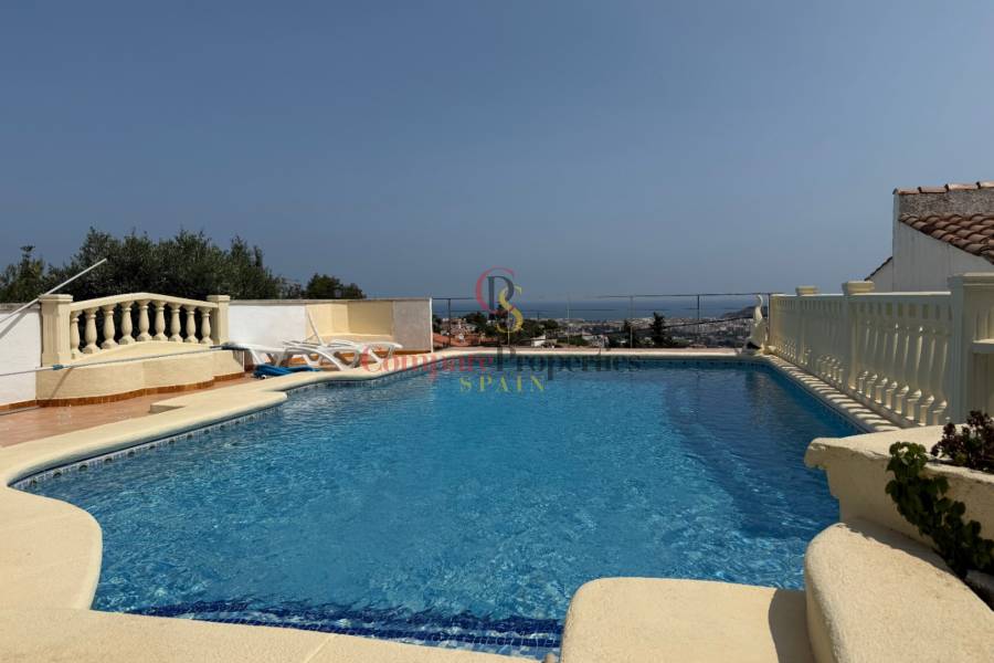 Sale - Villa - Dénia