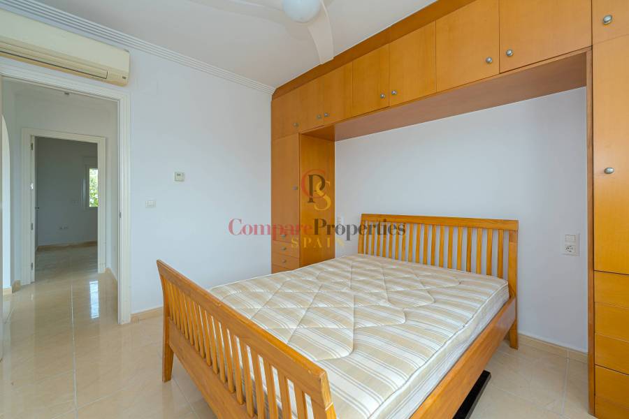 Sale - Villa - Orba Valley - Centro pueblo