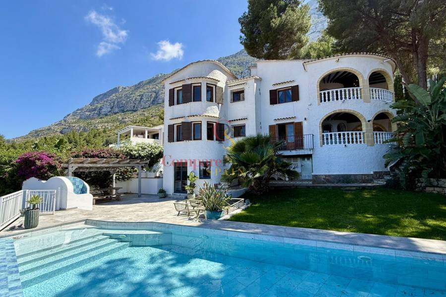 Sale - Villa - Dénia - 