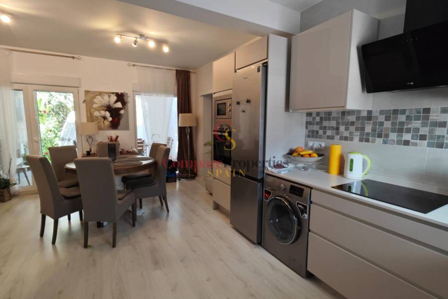 Verkoop - Semi-Detached Villa - Pedreguer - CAMPO