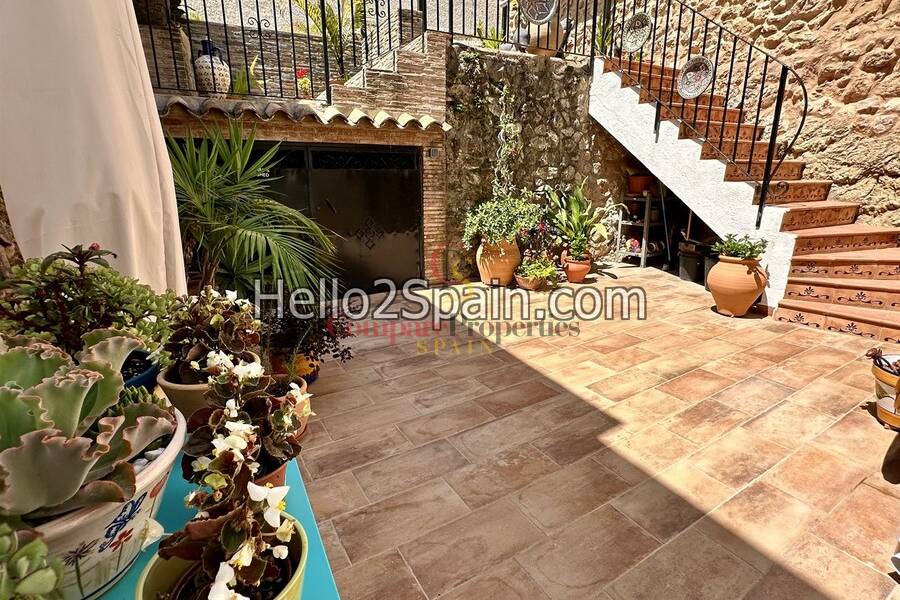 Sale - Townhouses - Forna
