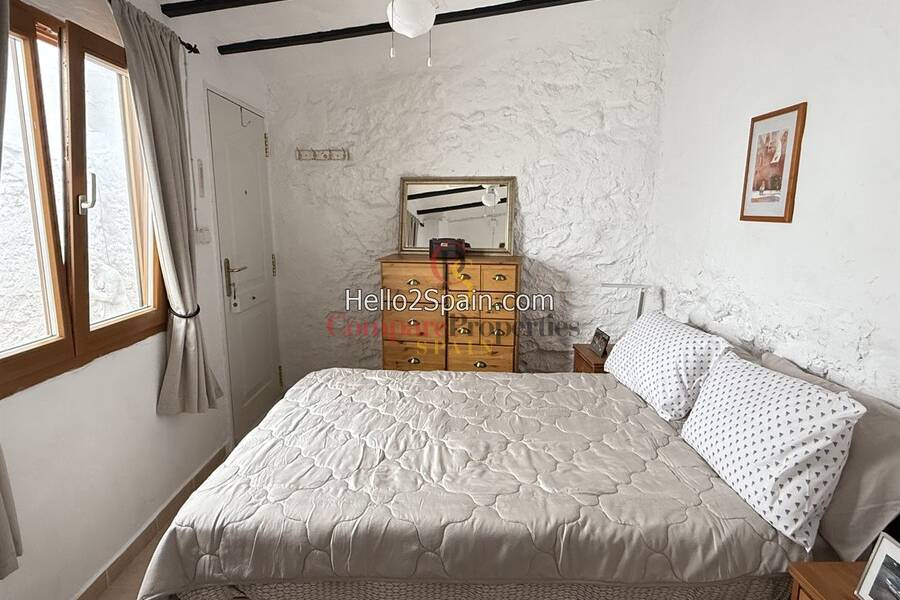 Venta - Townhouses - Pego