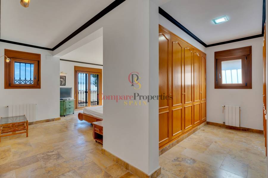 Verkauf - Villa - Orba Valley - 