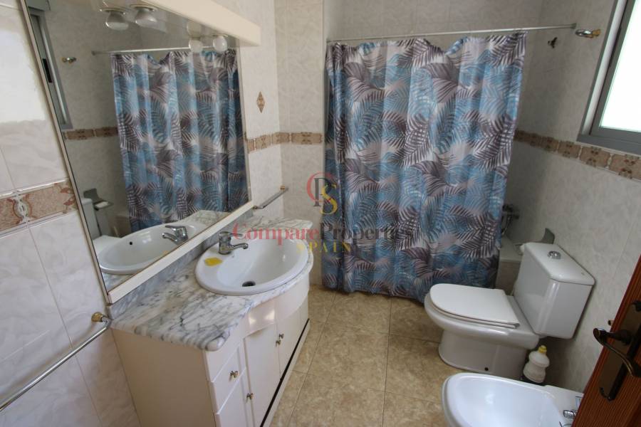 Sale - Apartment - Orba Valley - Orba