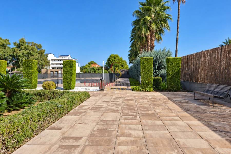 Sale - Apartment - Dénia - 