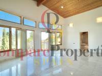 Sale - Villa - Benhavis - El Paraiso Alto