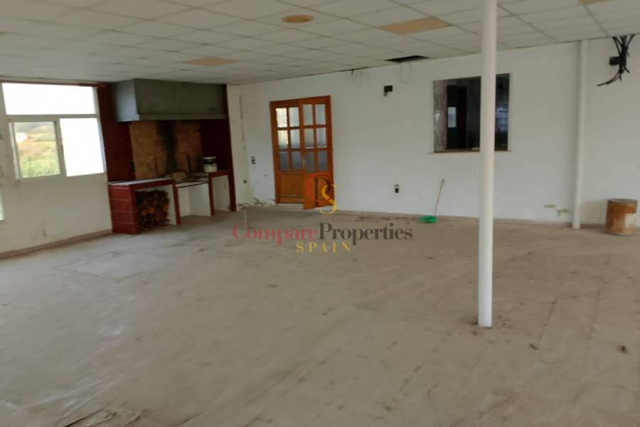 Sale - Villa - Vilallonga - Villalonga - 