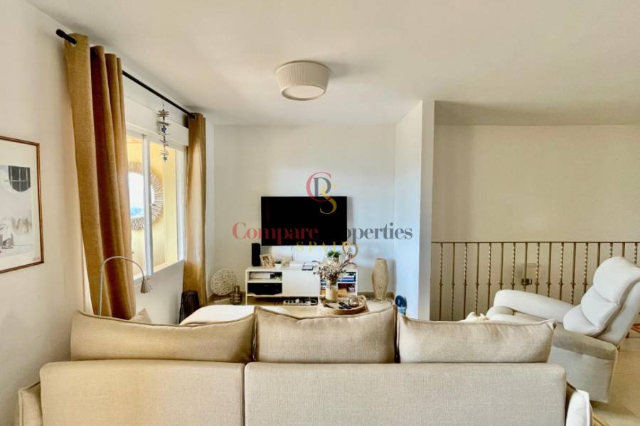 Sale - Townhouses - Jalon Valley - Urbanización