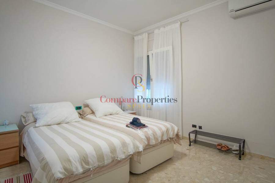 Venta - Villa - Dénia