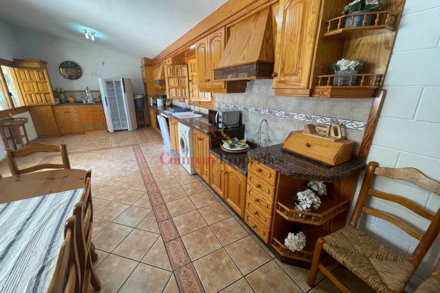 Verkoop - Villa - Elda