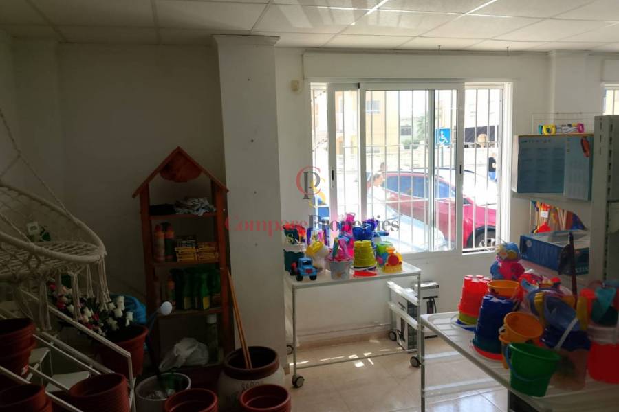 Sale - Villa - Miramar - 