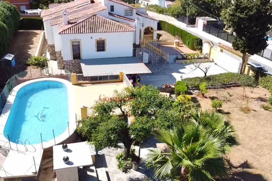 Sale - Villa - Dénia