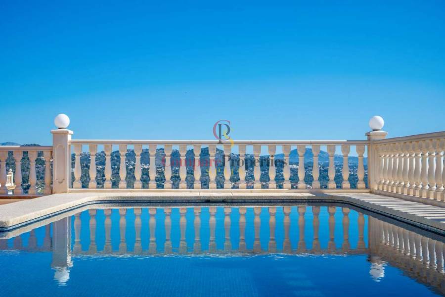 Sale - Villa - Oltamar