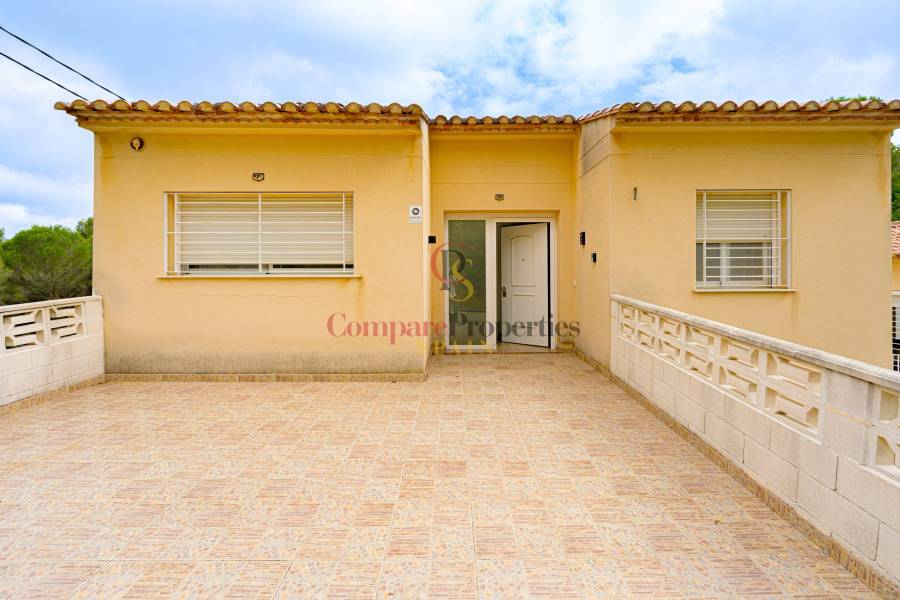 Sale - Villa - La Font d'en Carròs - Urbanizacion panorama i