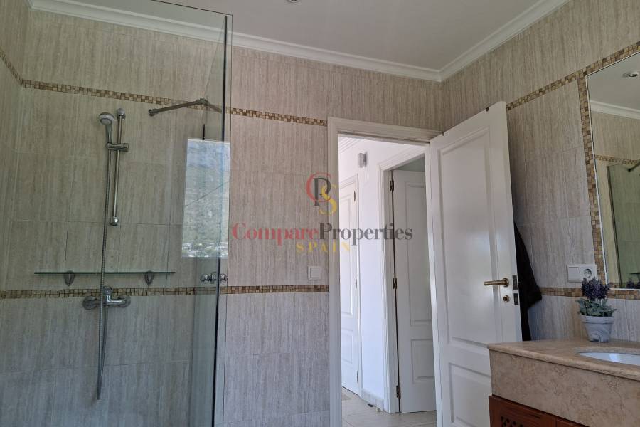 Venta - Villa - Dénia - 