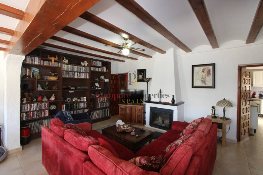 Sale - Villa - Orba Valley - Orba