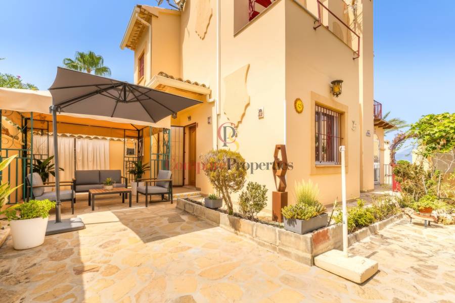 Venta - Townhouses - Albir