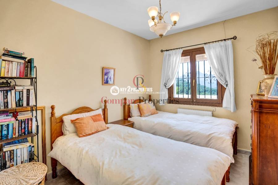 Sale - Villa - Orba
