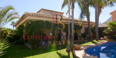 Villa - Korte termijn verhuur - Dénia - Alquerías