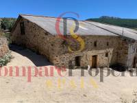 Sale - Apartment - La Pernía
