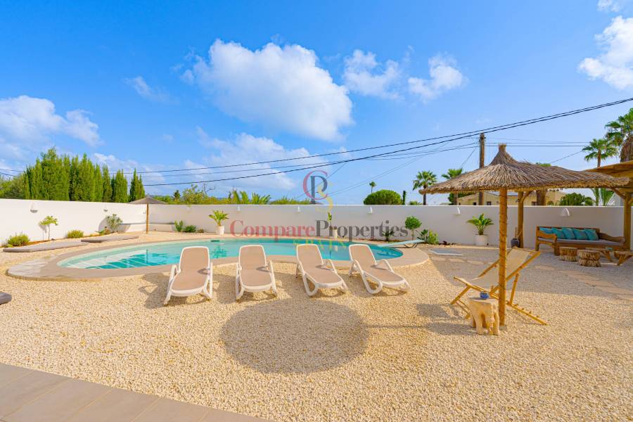 Verkauf - Villa - Jávea - El Arenal