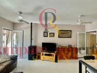 Sale - Villa - Jalon Valley - Valley / Urbanización