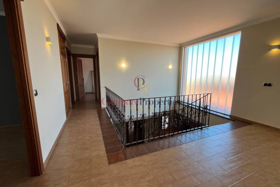 Venta - Villa - Piles