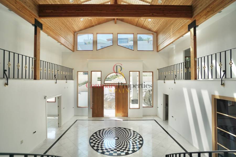 Sale - Villa - Benhavis - El Paraiso Alto